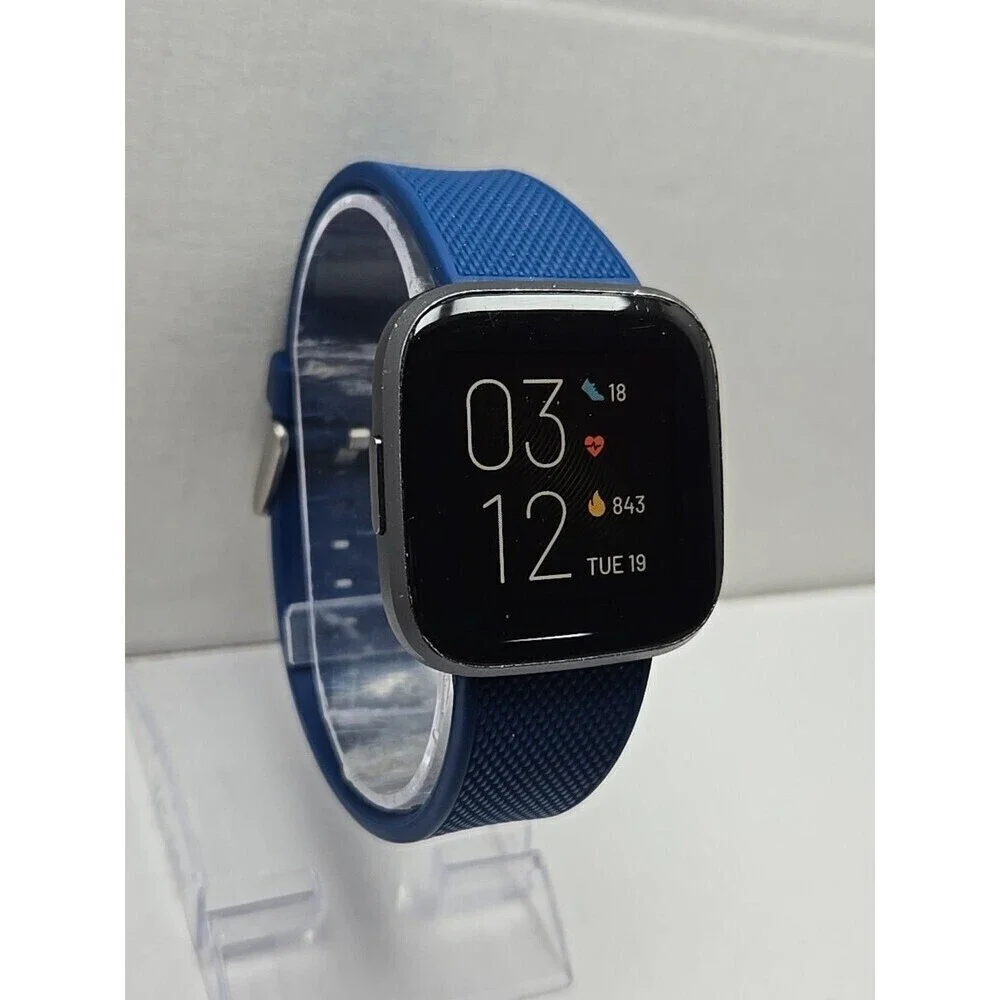 fitbit item shows
